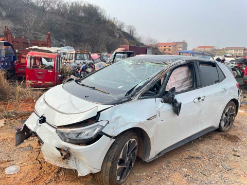 觀察 | 宣傳不符、失控頻發(fā)…2023年度值得關(guān)注的汽車投訴案例